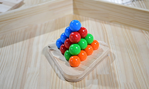 피라미드 공퍼즐